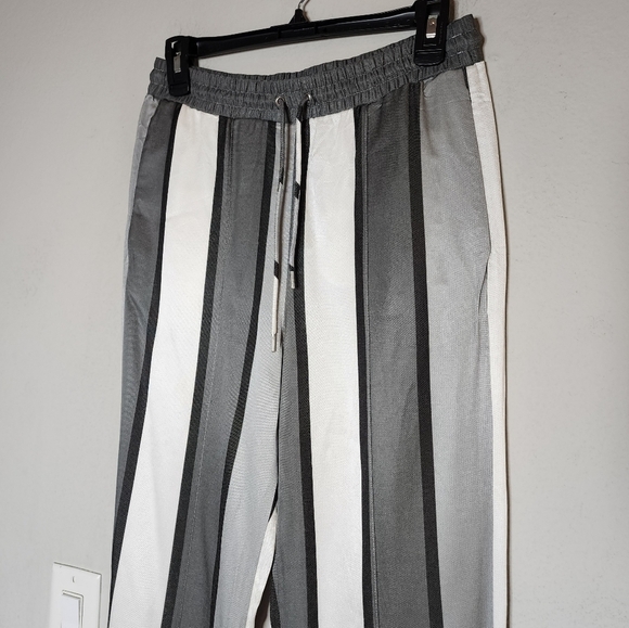 & Other Stories Grey White Stripe Drawstring pants. Viscose. Women's size 8. - Picture 7 of 16